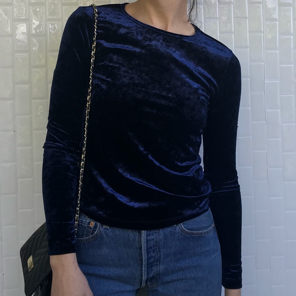 Navy blue crushed velvet stretchy long sleeve top